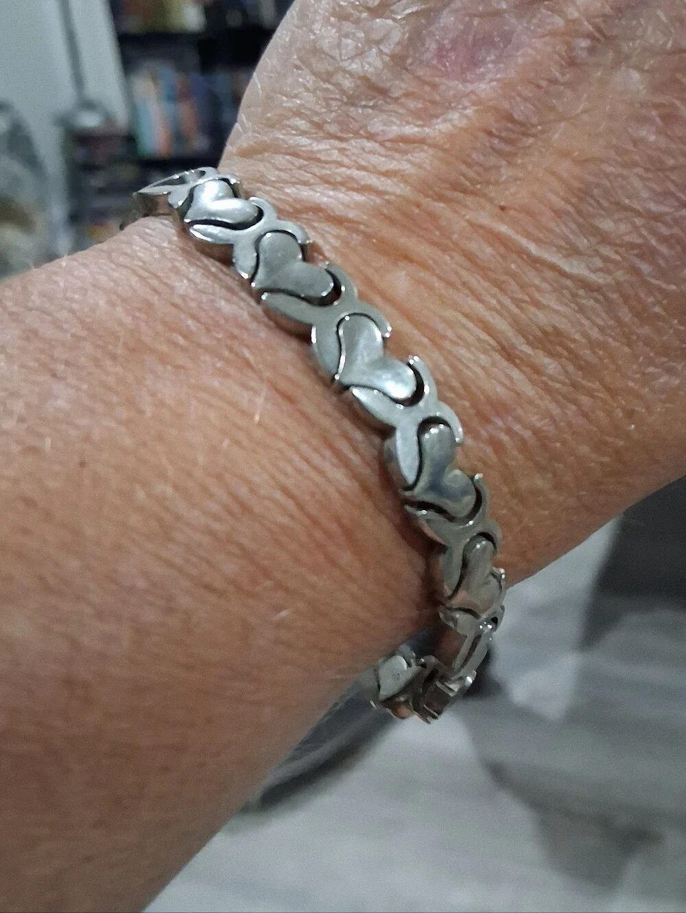 .925 Sterling Silver Sweetheart Bracelet 8
